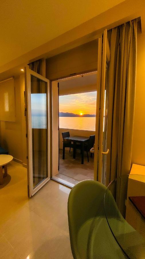 Hotel Tettola Сен-Флоран Экстерьер фото