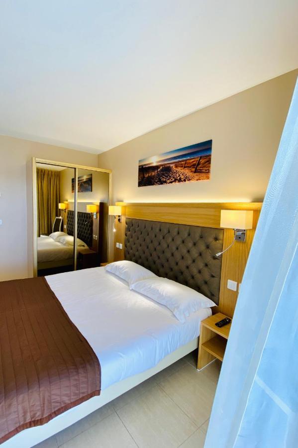 Hotel Tettola Сен-Флоран Экстерьер фото